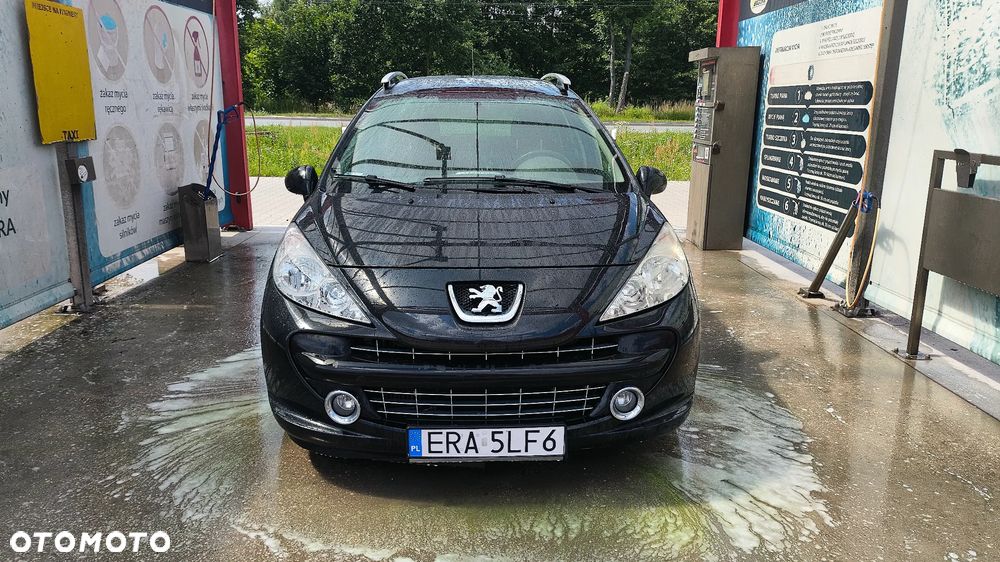 Peugeot 207 1.6 HDi Sporty - 2