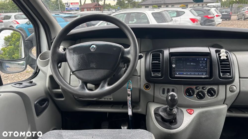 Renault TRAFIC - 25