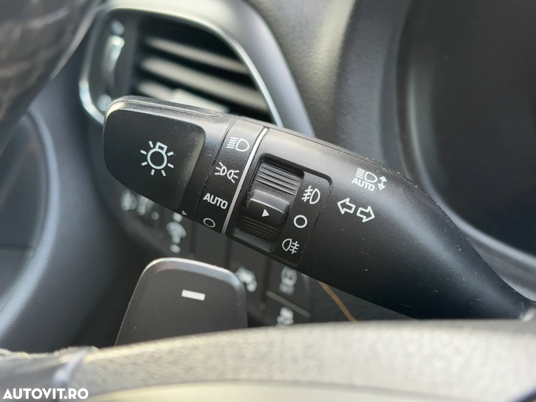 Hyundai i30 Kombi 1.6 CRDI DCT Select - 29