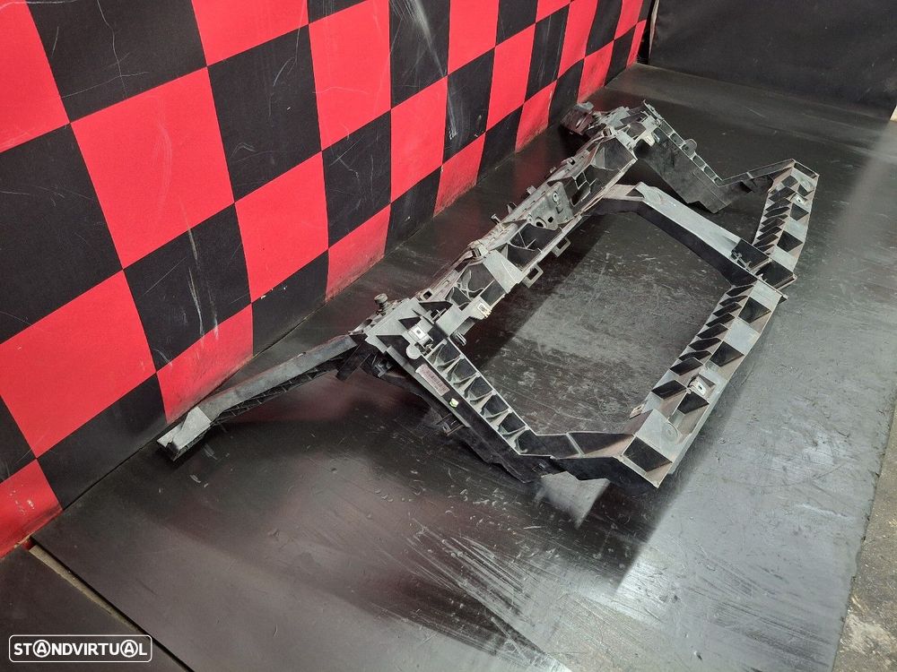 Frente Em Fibra Ou Chapa Fiat Talento Caixa/Combi (296_) - 2