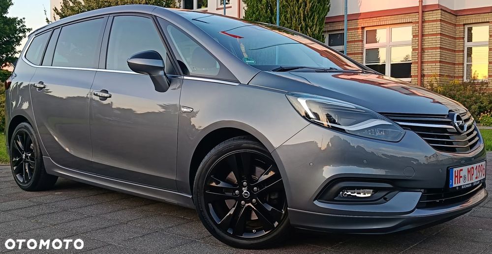 Opel Zafira Tourer 2.0 CDTI Automatik Business Innovation - 4