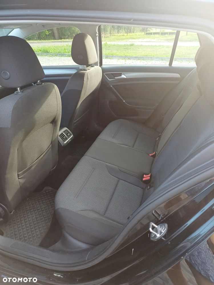 Volkswagen Golf 1.6 TDI BMT Comfortline - 9