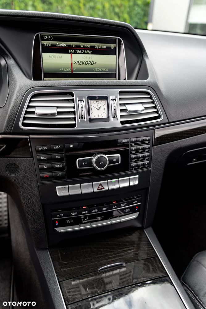 Mercedes-Benz Klasa E 350 BlueEFFICIENCY 7G-TRONIC Avantgarde - 28