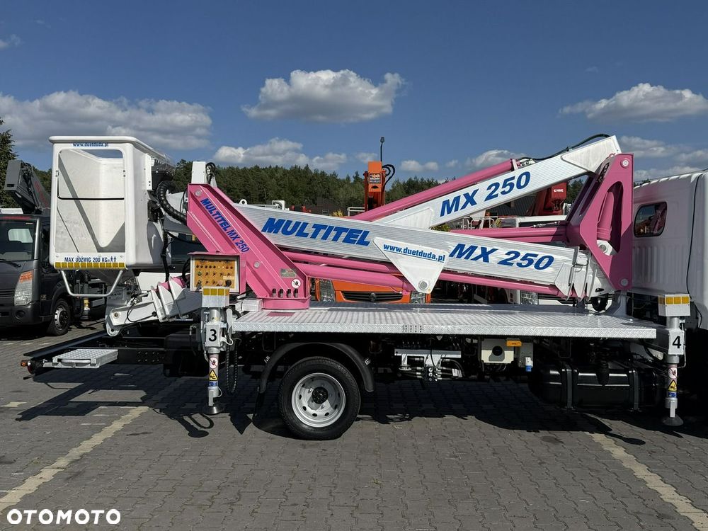 Nissan Cabstar - 11
