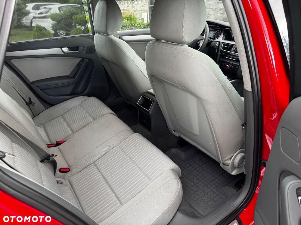Audi A4 Avant 2.0 TDI DPF Attraction - 14