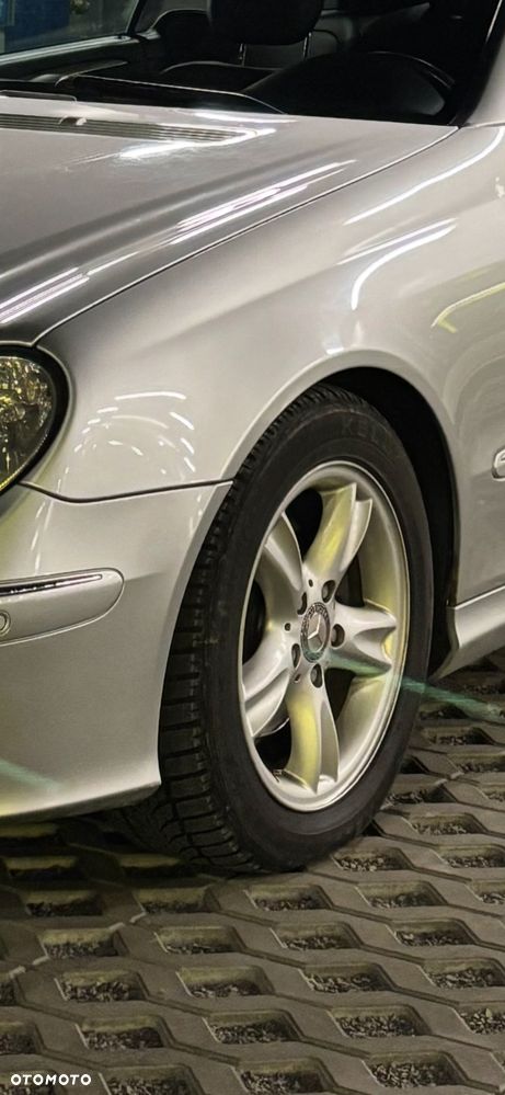 Mercedes-Benz CLK - 9