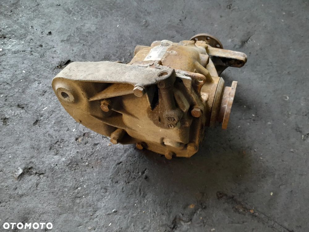 Tylny most dyferencjał BMW E81 E87 E90 E91 04-13r. 3.64 7519925 - 5