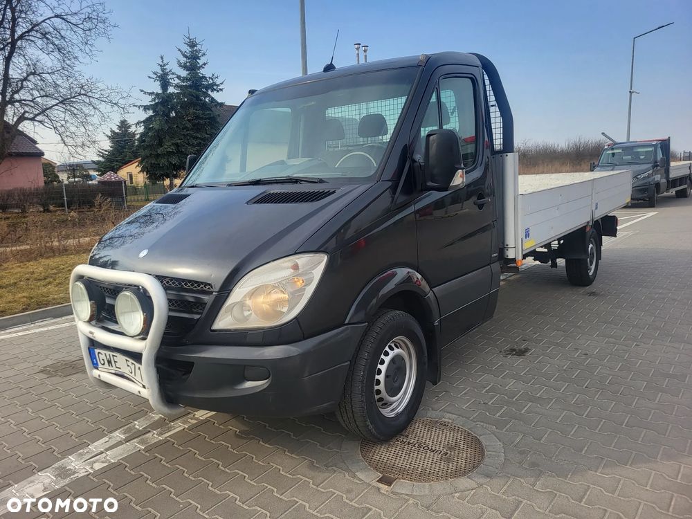 Mercedes-Benz Sprinter - 2