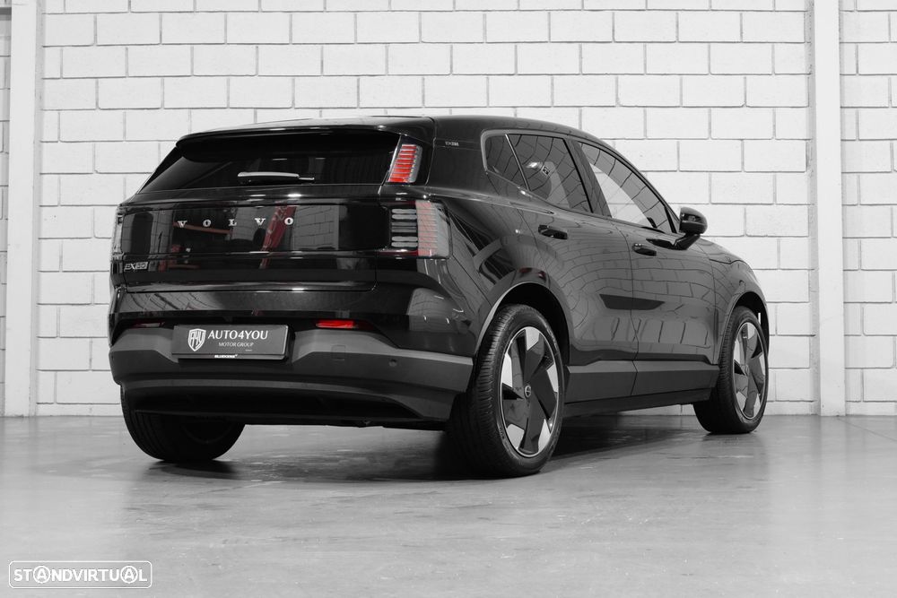 Volvo EX30 69 kWh Twin Motor Plus - 4