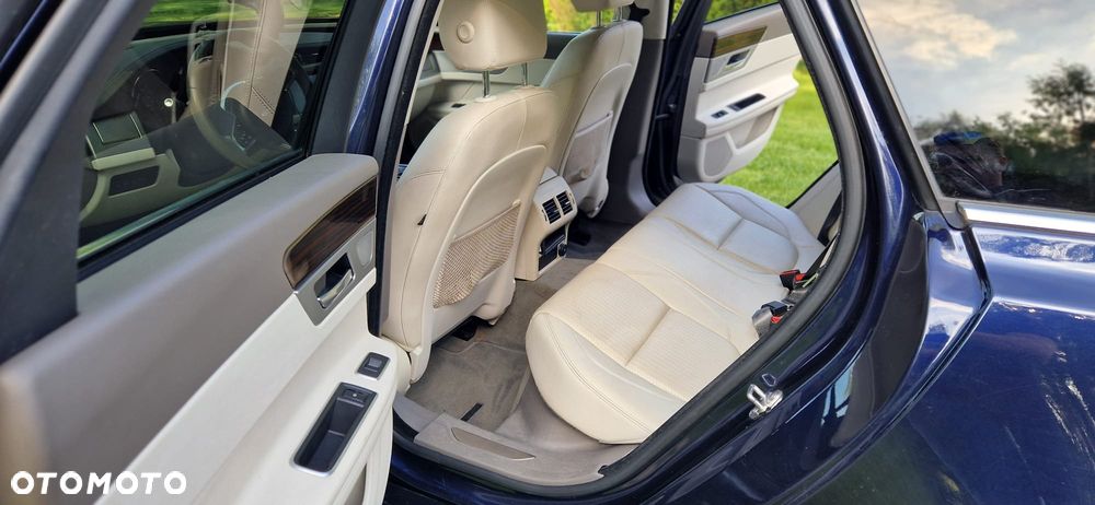 Jaguar XF - 20