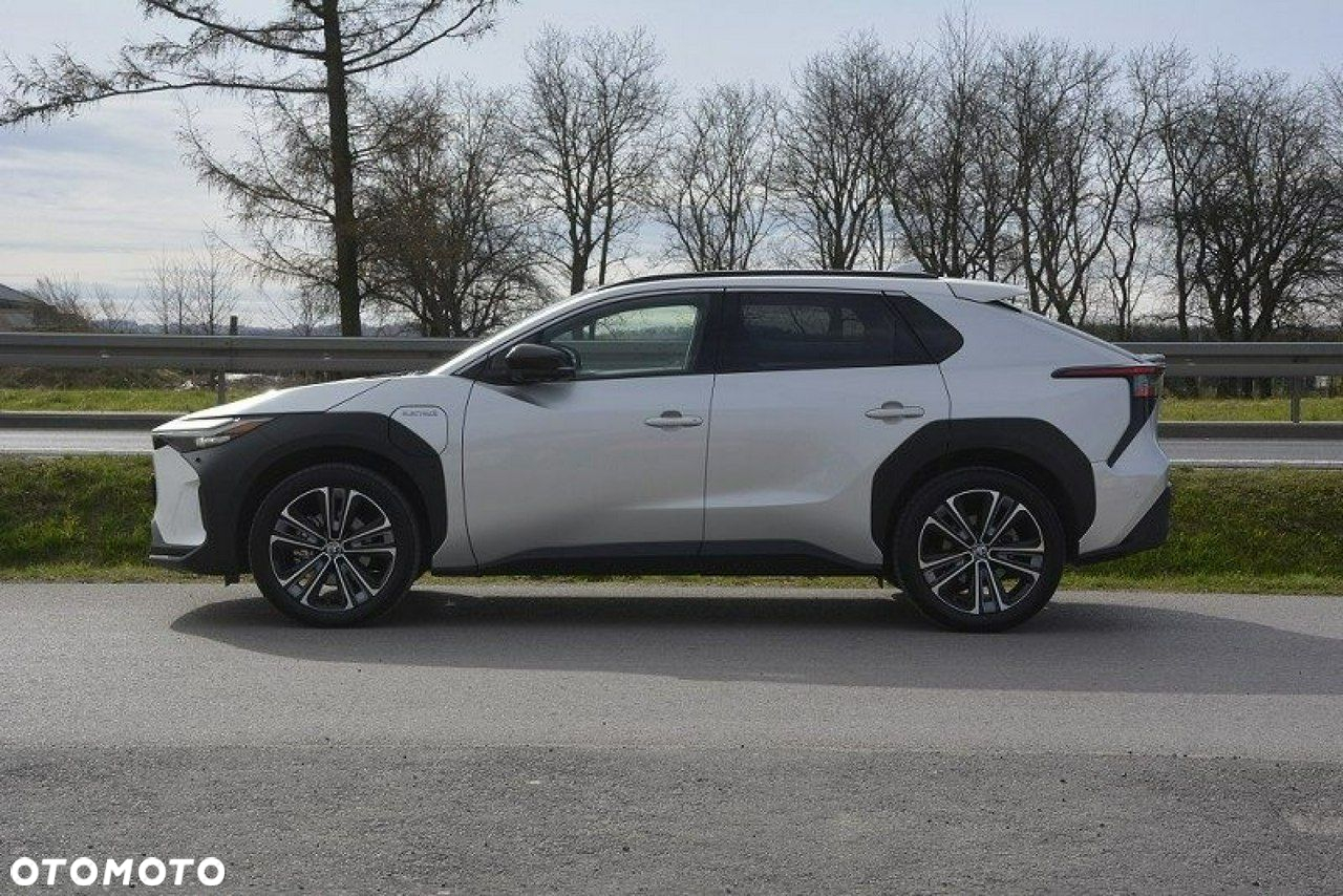 Toyota bZ4X 71.4kWh Prestige - 3