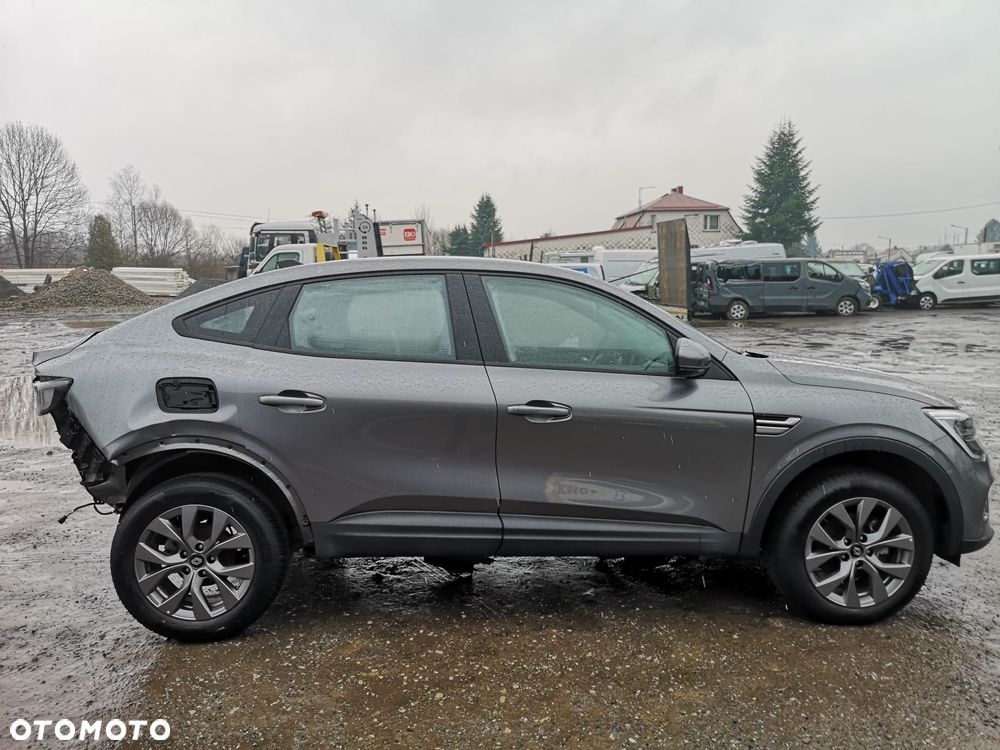 Renault Arkana E-TECH 145 INTENS - 3