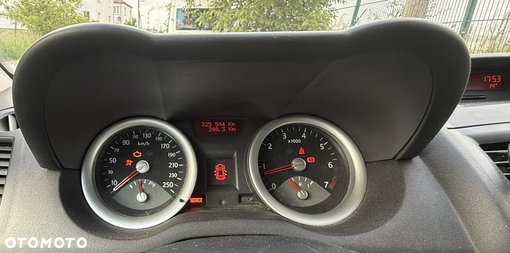 Renault Megane 1.4 16V Expression - 9