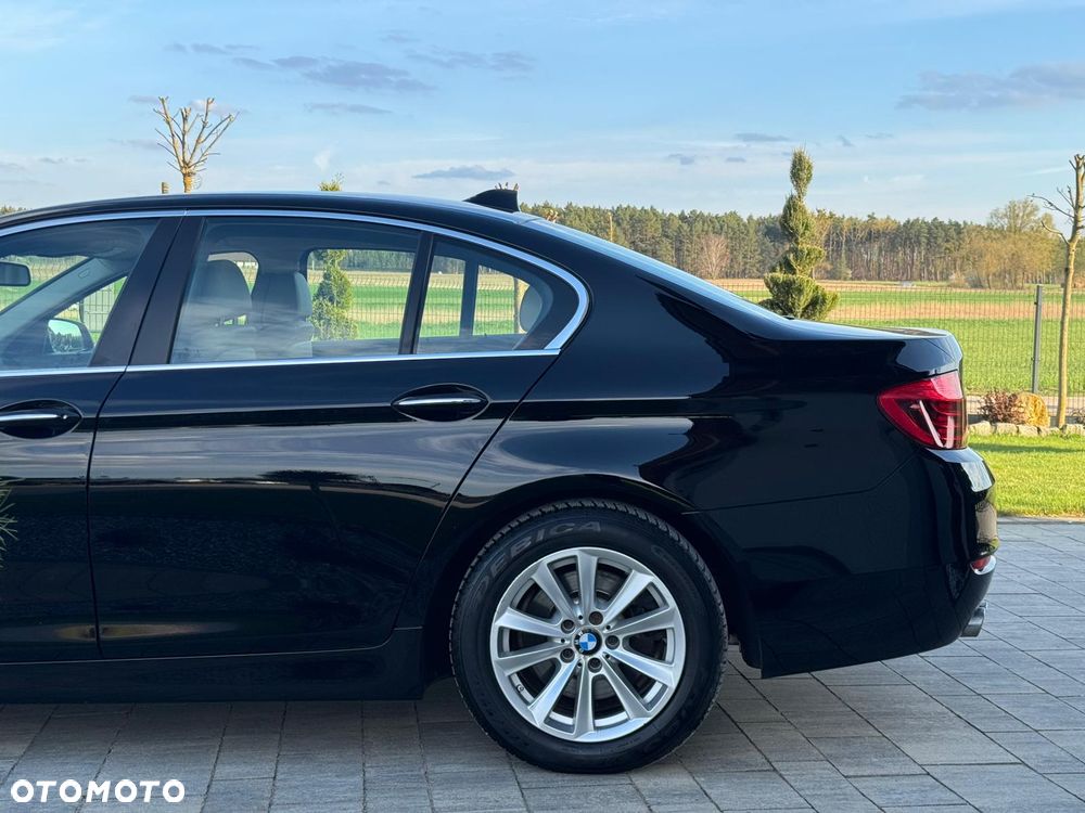 BMW Seria 5 520d - 7