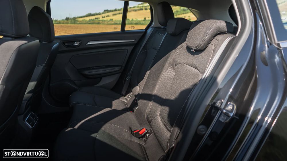 Renault Mégane Sport Tourer 1.5 Blue dCi Limited EDC - 9