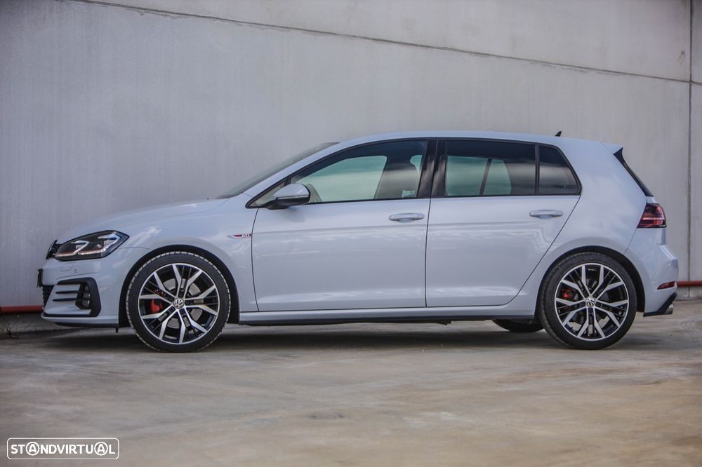 VW Golf GTI Performance BlueMotion DSG - 2