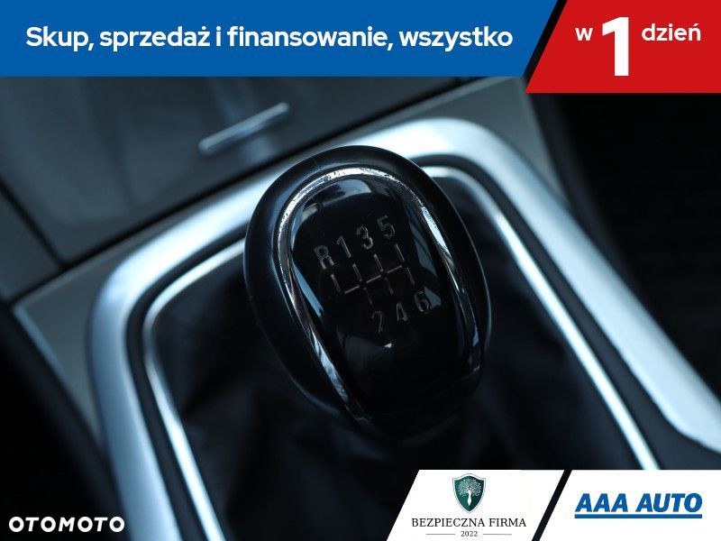 Opel Insignia - 18
