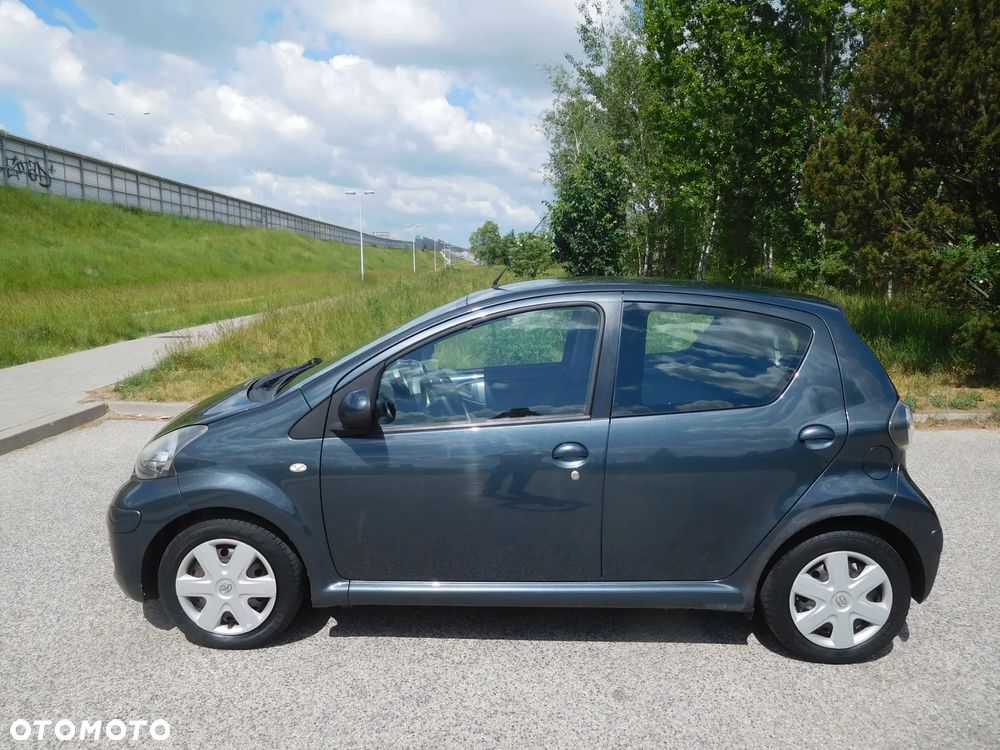 Toyota Aygo City - 14