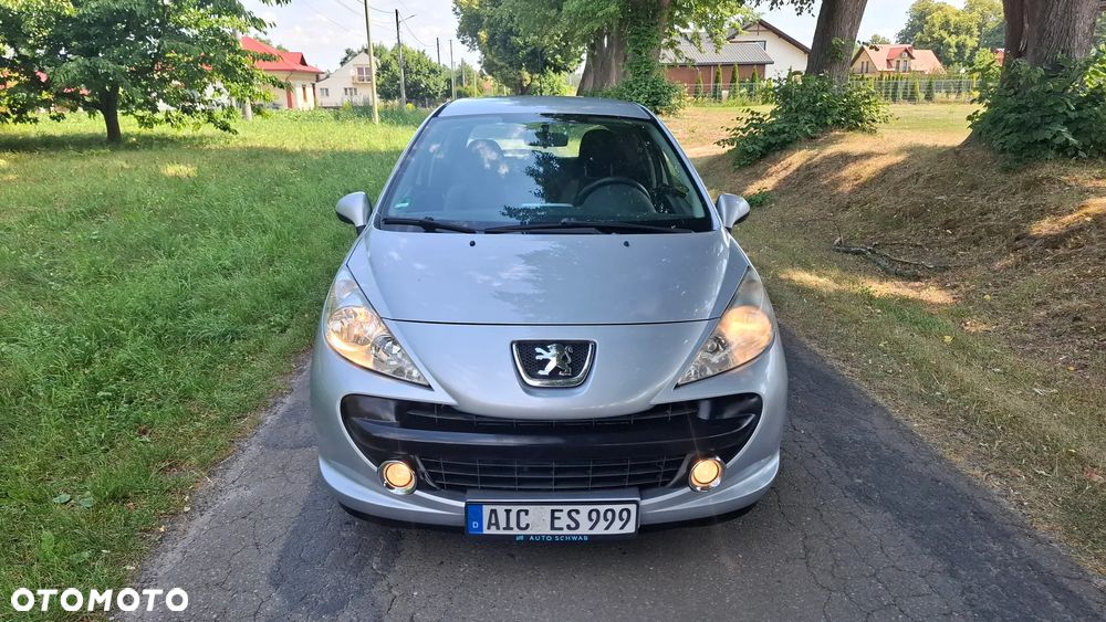 Peugeot 207 1.4 16V Trendy - 9