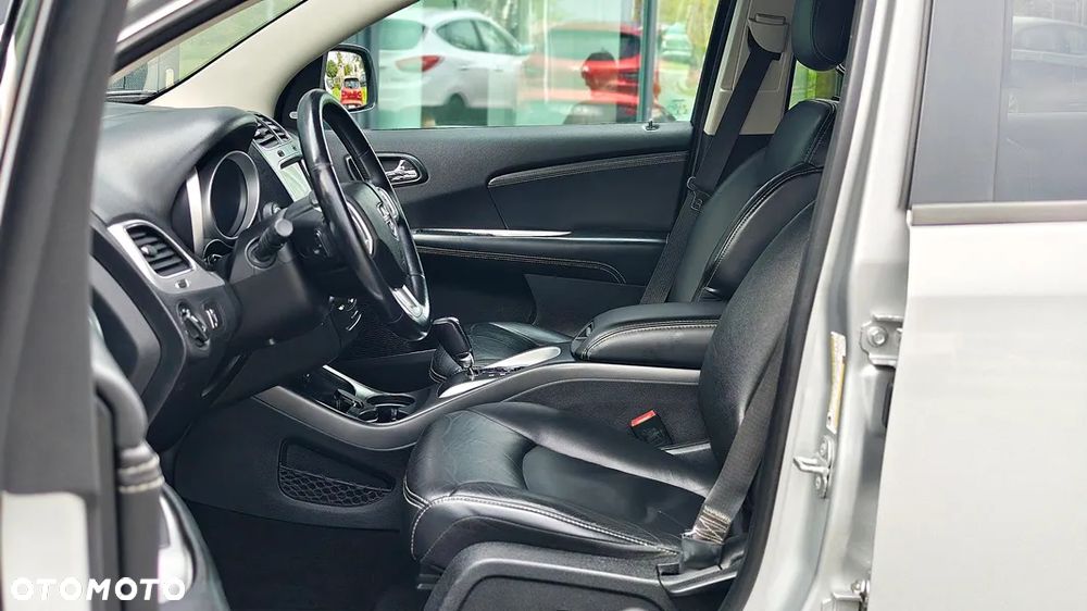 Dodge Journey - 28
