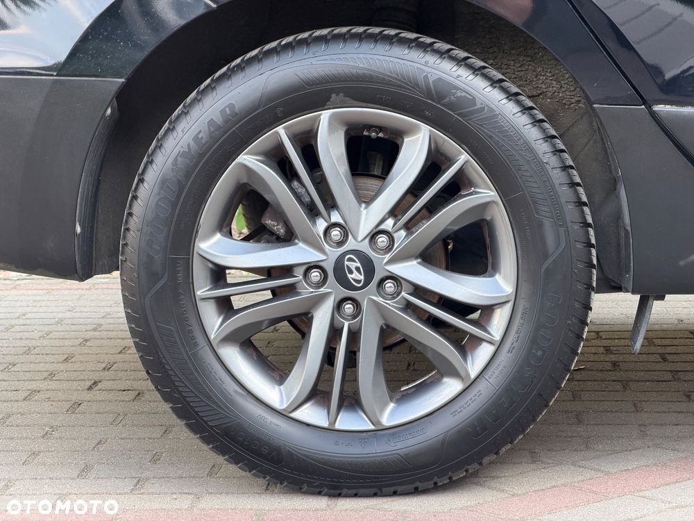 Hyundai ix35 - 25