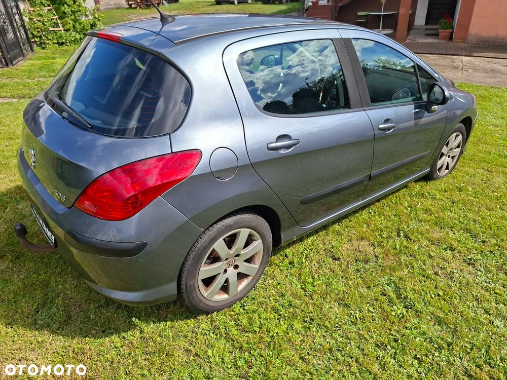 Peugeot 308 1.6 HDi Premium - 17