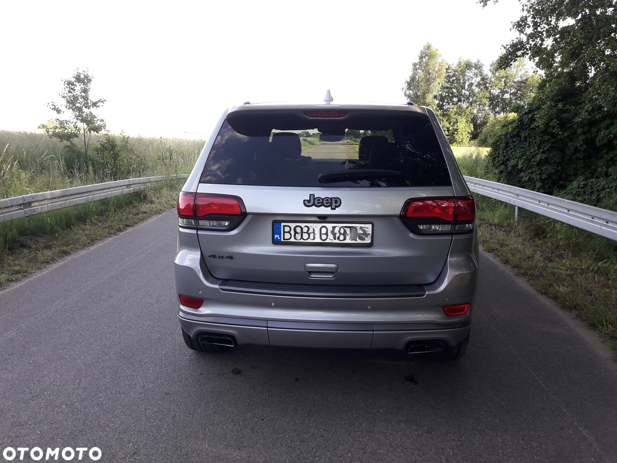 Jeep Grand Cherokee 5.7 V8 HEMI Overland Summit