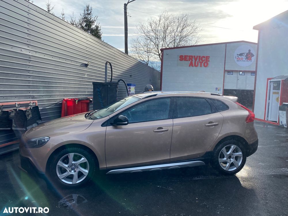Volvo V40 D3 Aut Summum - 15