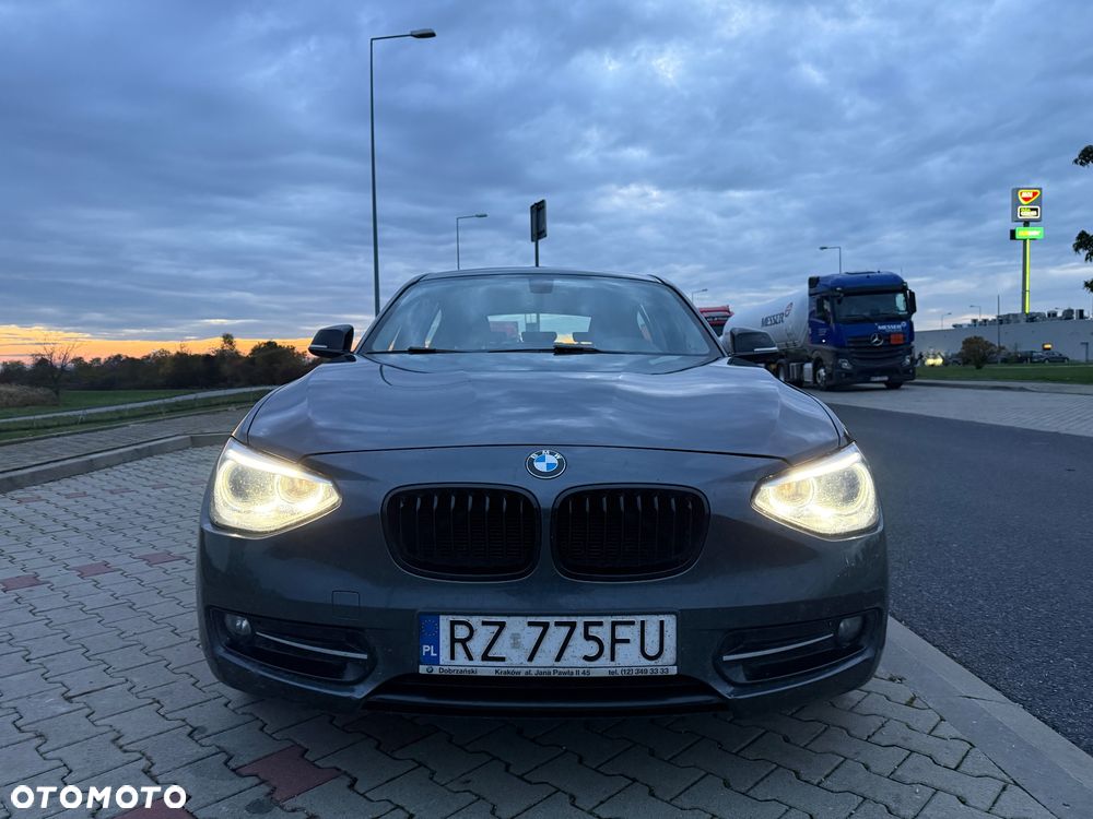 BMW Seria 1 116i Sport Line - 6