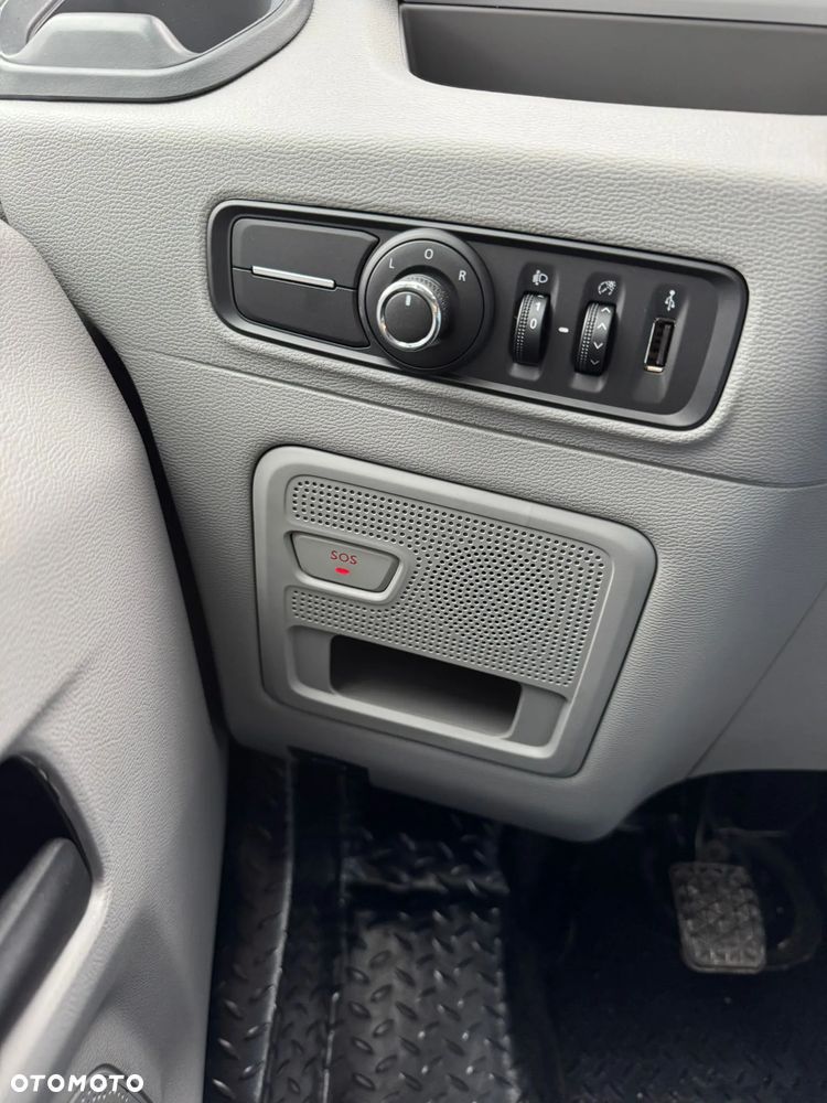 Maxus Deliver 9 - 14