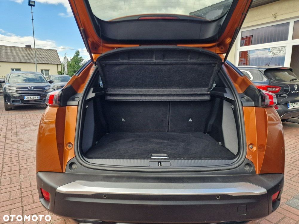 Peugeot 2008 1.2 PureTech Allure Pack S&S EAT8 - 22