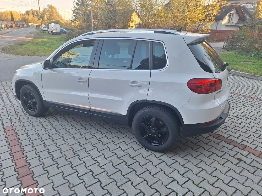 Volkswagen Tiguan 1.4 TSI 4Motion Trend & Fun - 27