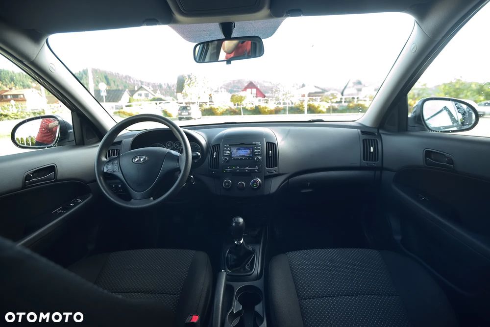 Hyundai i30 1.6 CRDi Comfort - 39