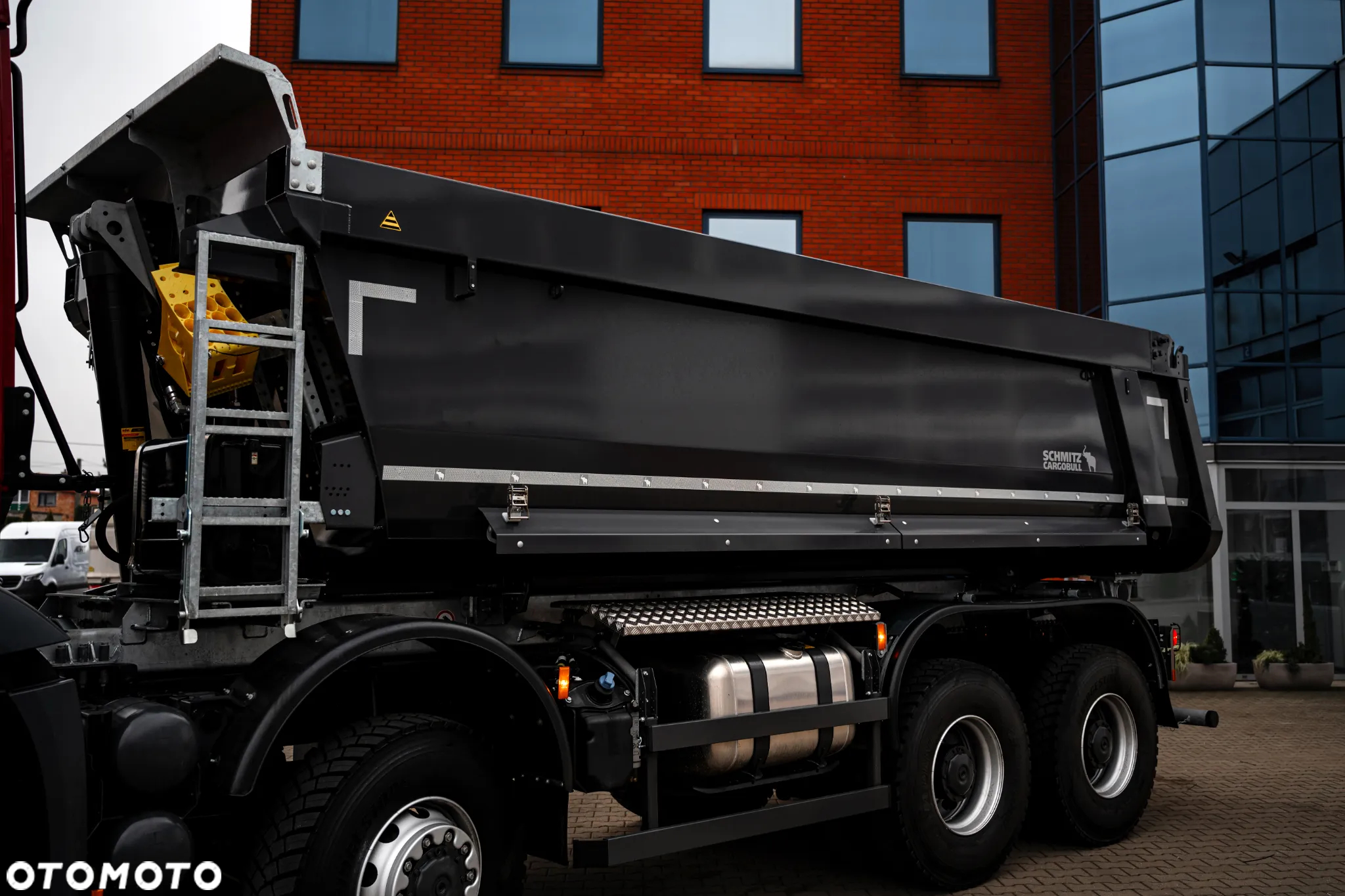 Mercedes-Benz AROCS 4148AK / 8X8 / AUTOMAT / MANUAL / 2025 - 26