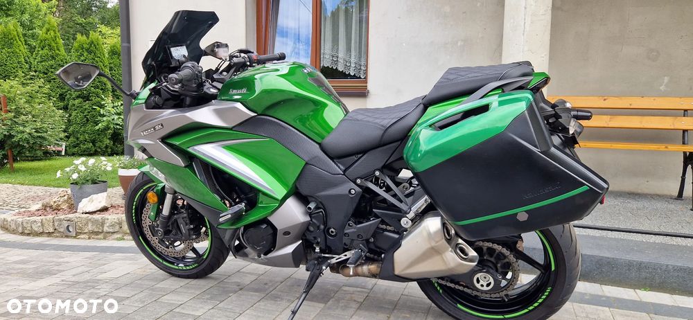 Kawasaki Ninja 1000 SX - 17