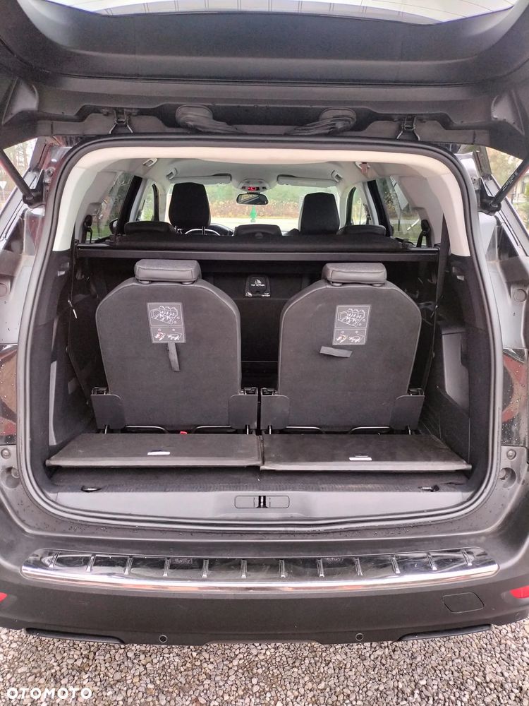 Peugeot 5008 BlueHDi 150 Active - 11