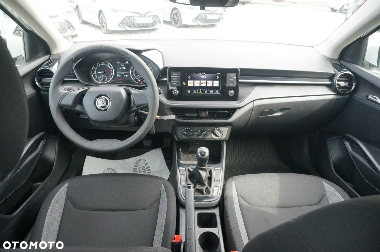 Skoda Fabia 1.0 Active - 11
