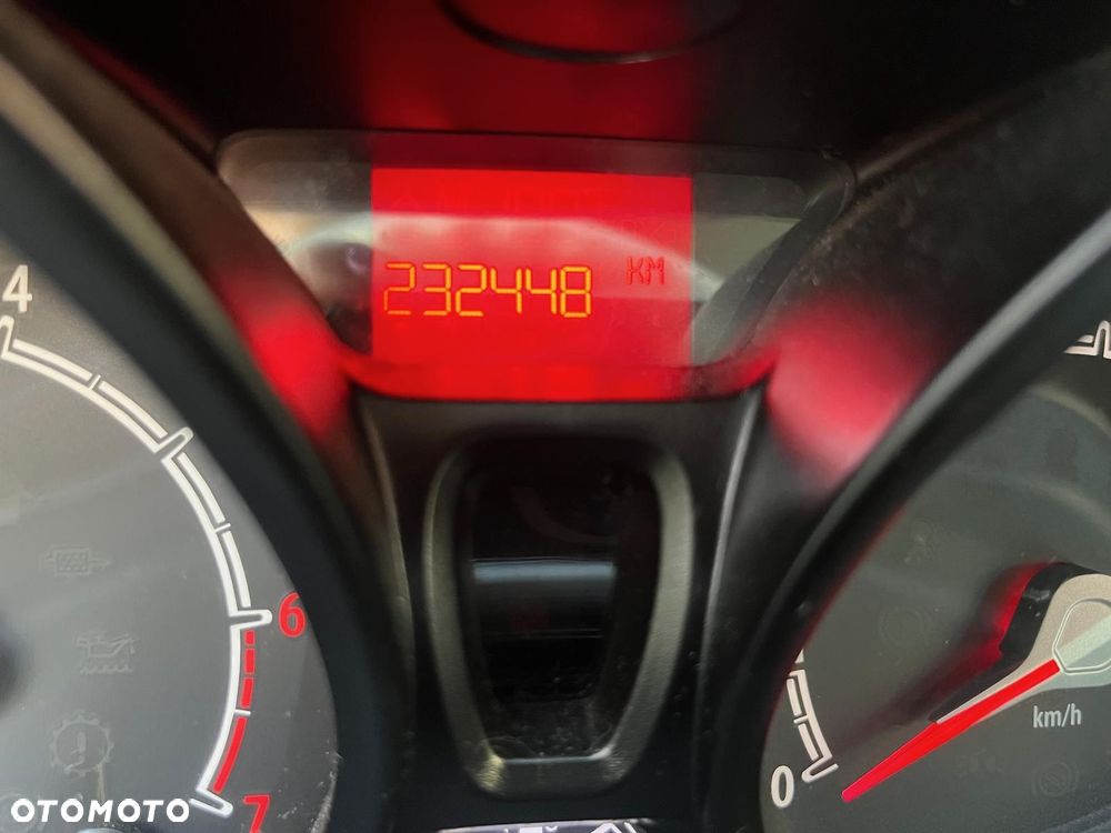 Ford Fiesta 1.25 Ambiente - 4