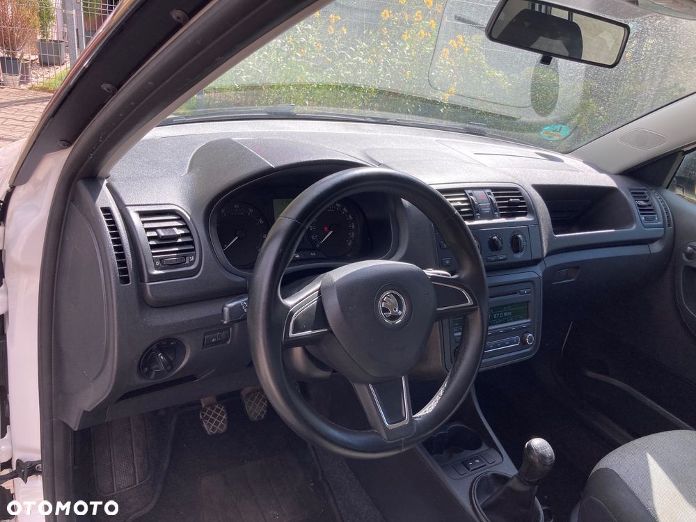 Skoda Fabia 1.2 HTP Active - 12
