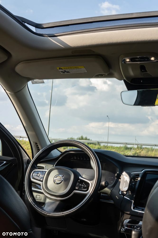 Volvo XC 90 T5 AWD Geartronic Momentum - 15