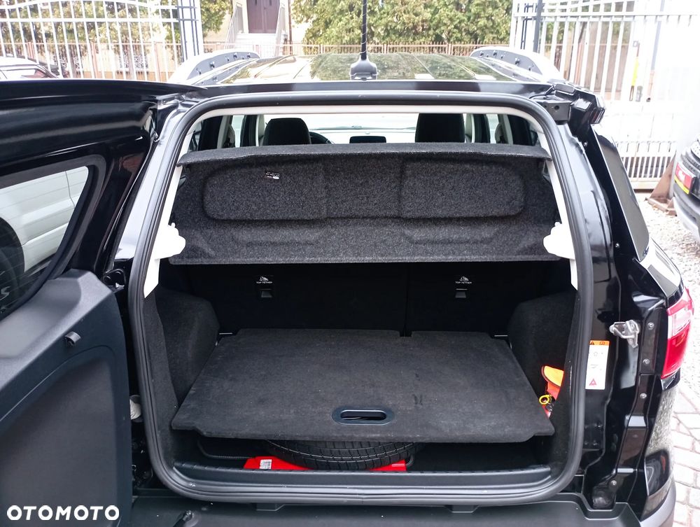 Ford EcoSport 1.0 EcoBoost Titanium ASS - 28