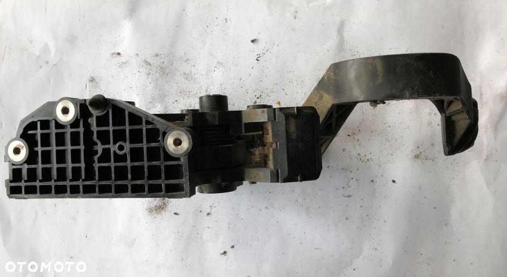 POTENCJOMETR GAZU SCANIA R - 3