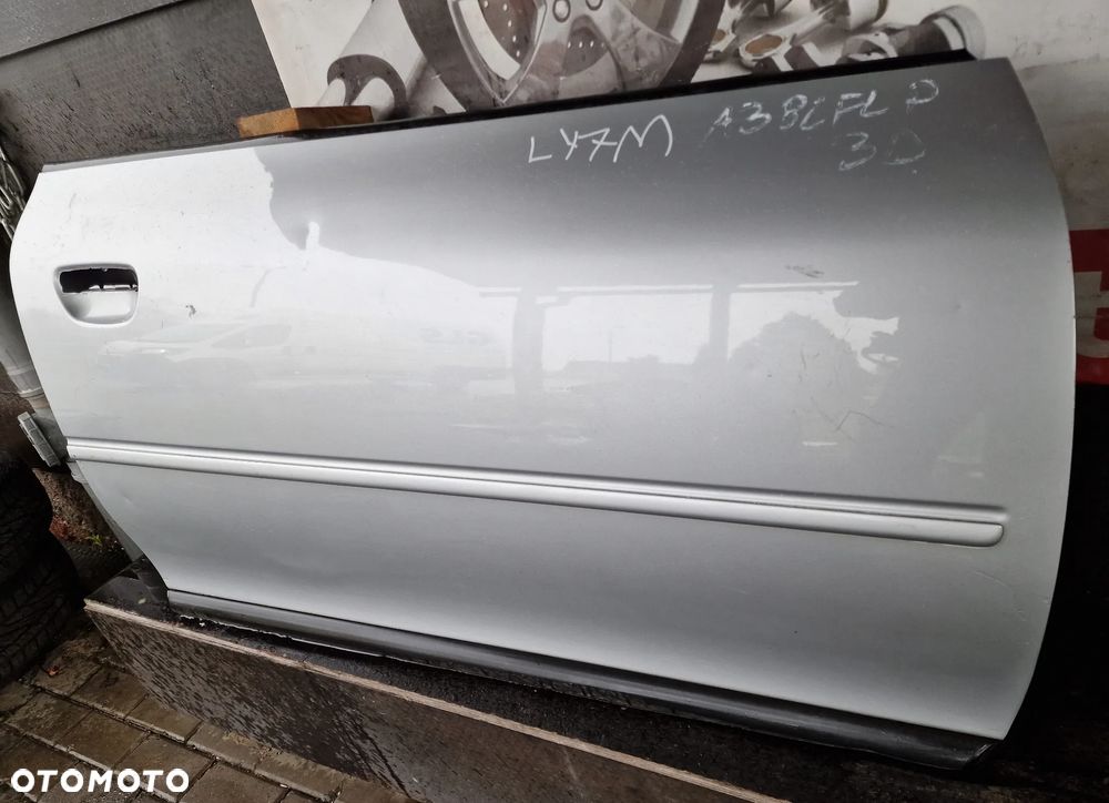 DRZWI PRAWE PRZÓD AUDI A3 8L 3D LIFT LY7M - 9