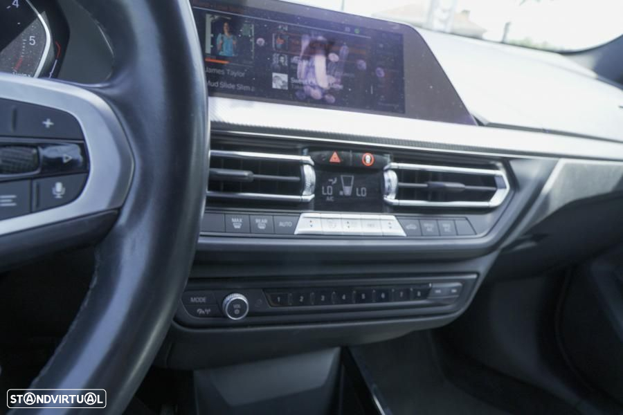 BMW 216 Gran Coupé d Pack Desportivo M - 17