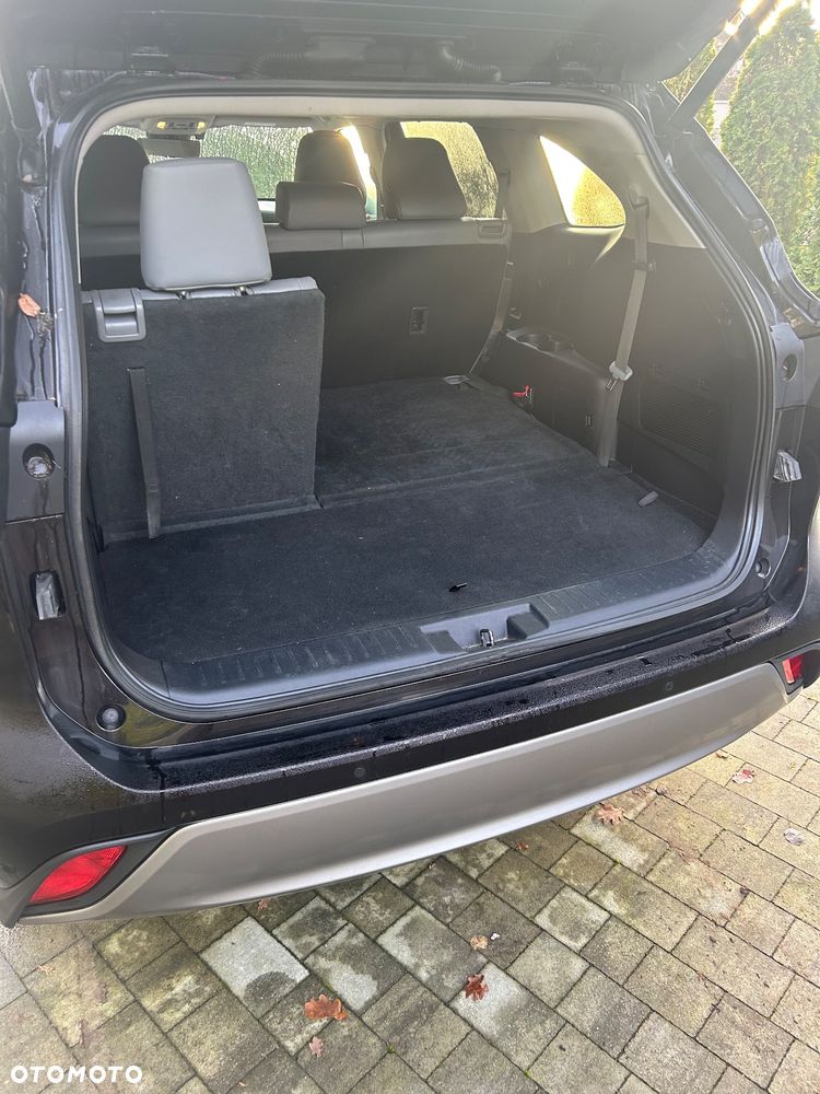 Toyota Highlander 2.5 Hybrid Executive - 13