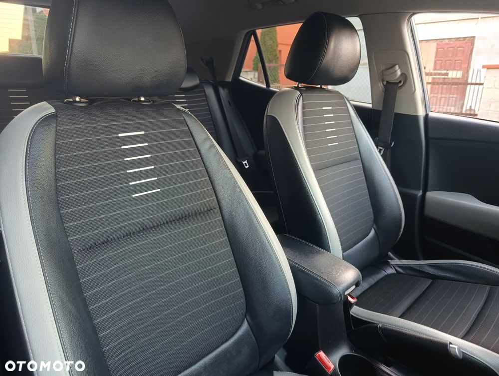 Kia Stonic 1.0 T-GDI DCT OPF Platinum Edition - 13
