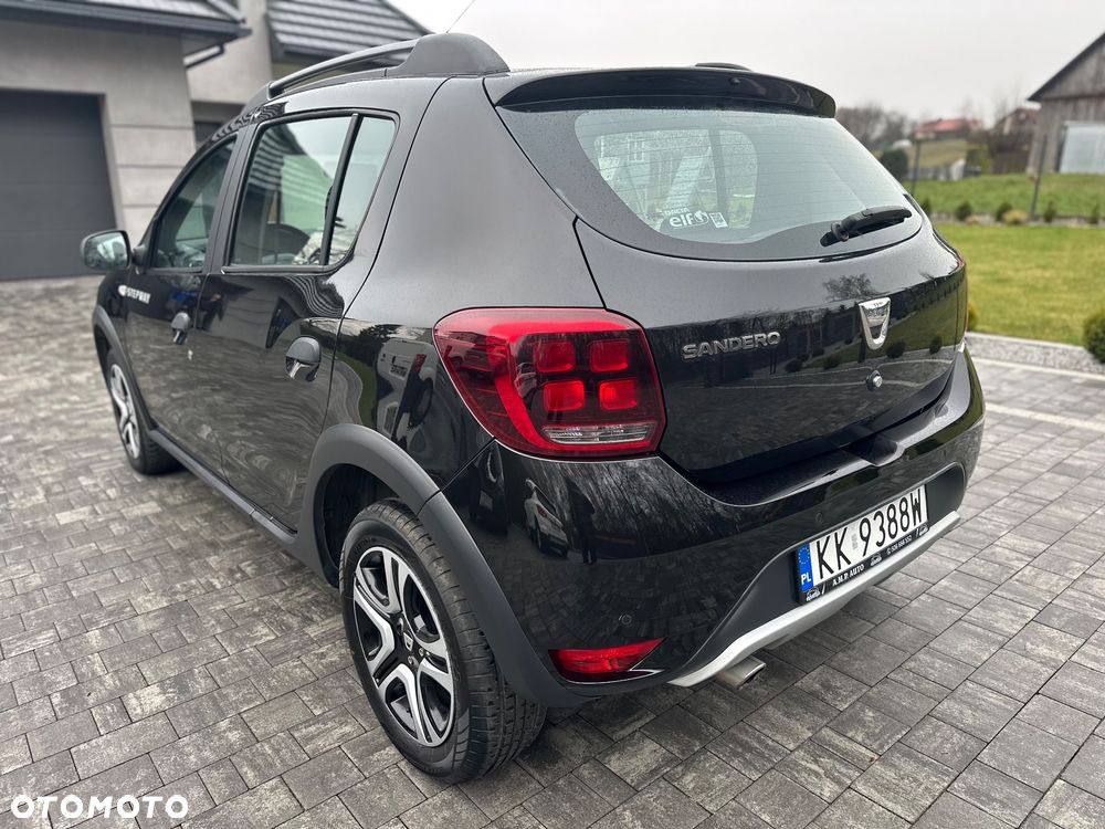 Dacia Sandero 0.9 TCe SL Celebration S&S - 8