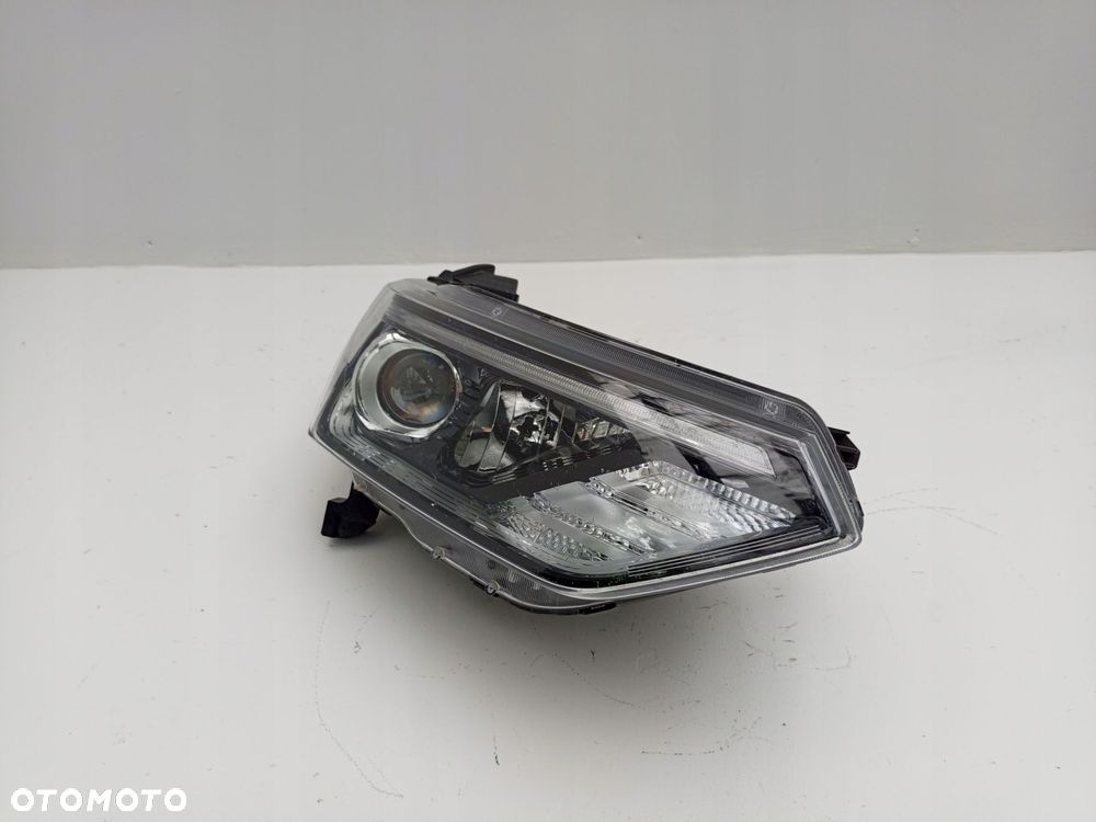 SSANGYONG KORANDO IV 19- LAMPA LED PRZEDNIA PRAWA PRAWY PRZÓD 8310237101 ÷ - 4