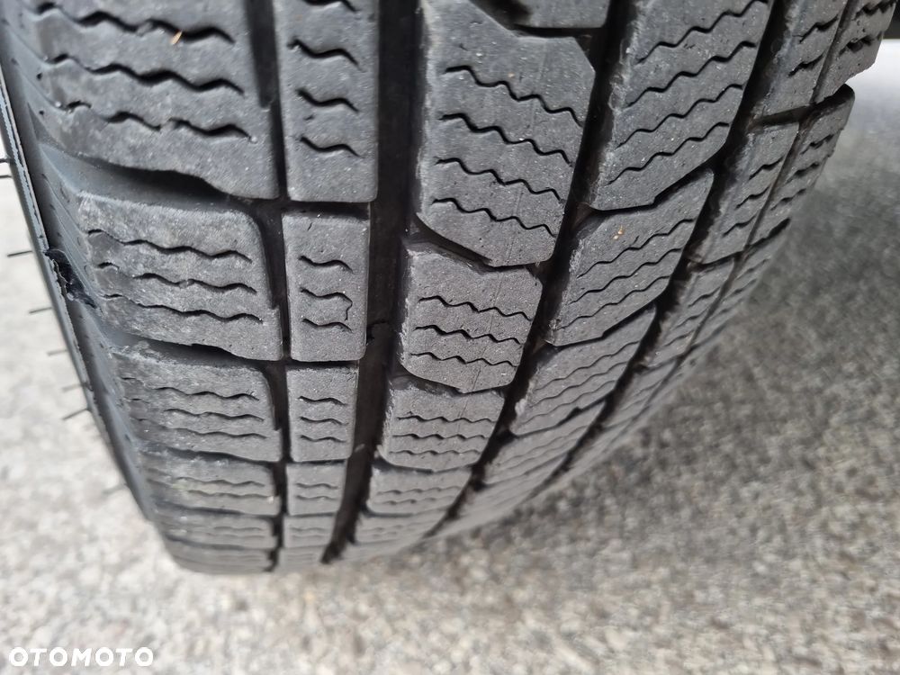 Iveco Daily 35C15 3.0 HPi 150KM 8-Palet Kontener dł 4.57 - 19