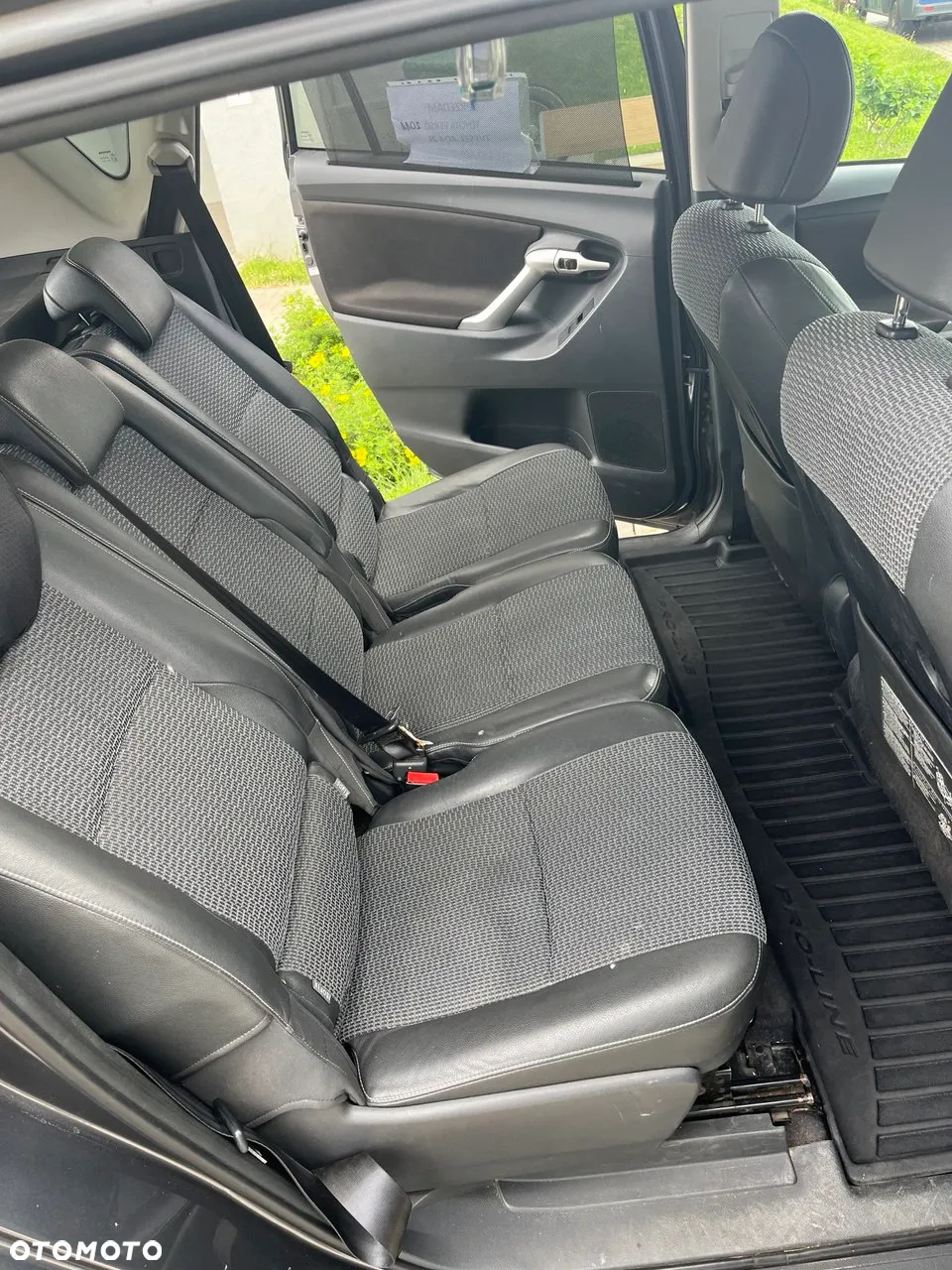 Toyota Verso - 7